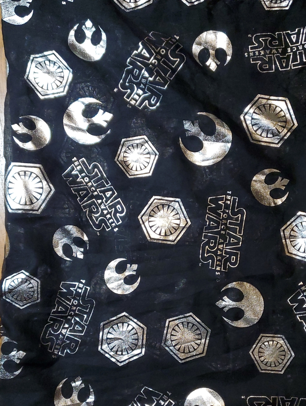 Star Wars The Force Awakens Foil Print Infinity Scarf